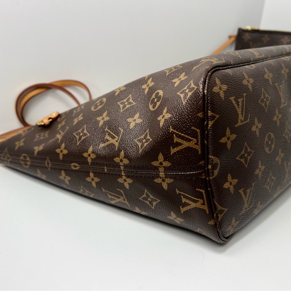 Louis Vuitton Neverfull MM Tote Bag With Pouch - Picture 14 of 16